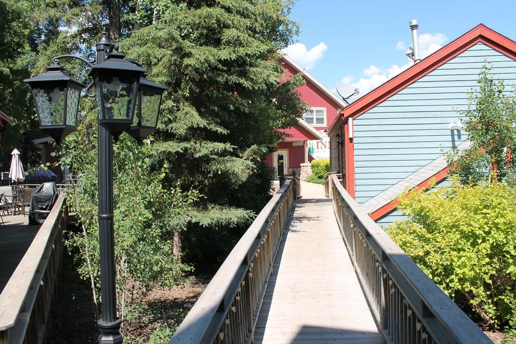 Village Creek Country Inn Westerose Экстерьер фото